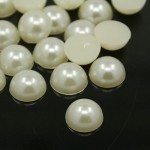 Medias perlas en color Ivory de 6 mm