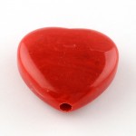 Corazón Rojo . Material Acrilico. Tamaño35x37x14mm